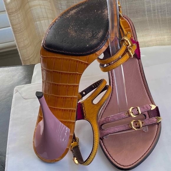 Louis Vuitton heels- slingbacks adjustable buckle size 39-9 exotic leather 39-9 - Picture 9 of 10